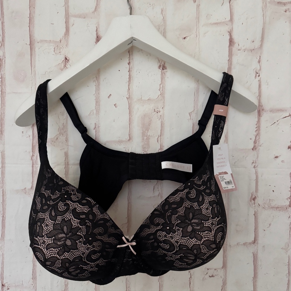 Cacique Lace Underwire Bra – NWT